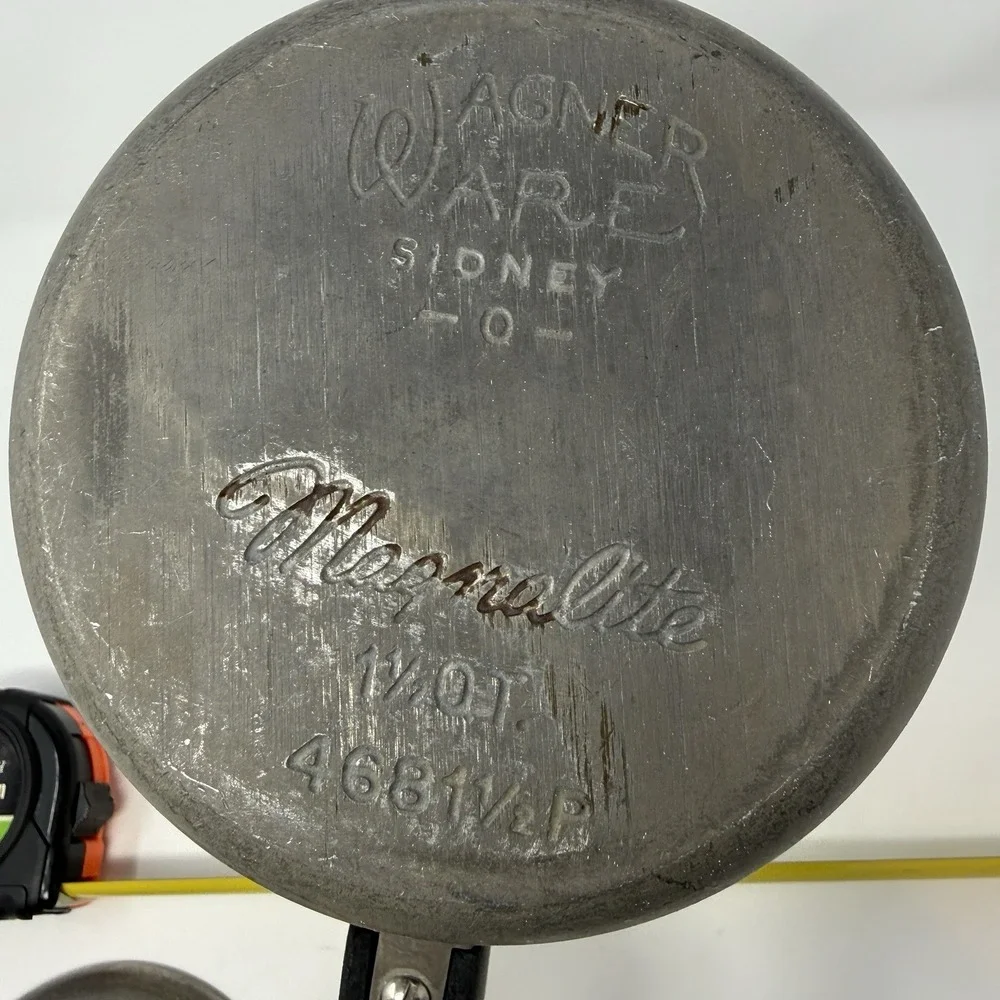 VTG Wagner Ware Sidney O Magnalite Sauce Pan 1 1/2 Qt With Lid 4681 1/2 P